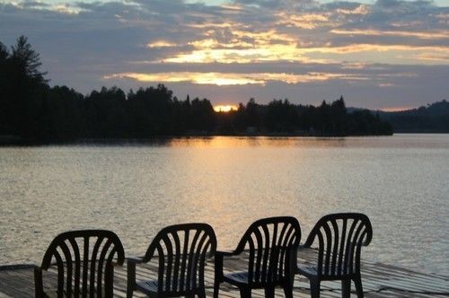 Algonquin'S Edge Resort Madawaska Ngoại thất bức ảnh