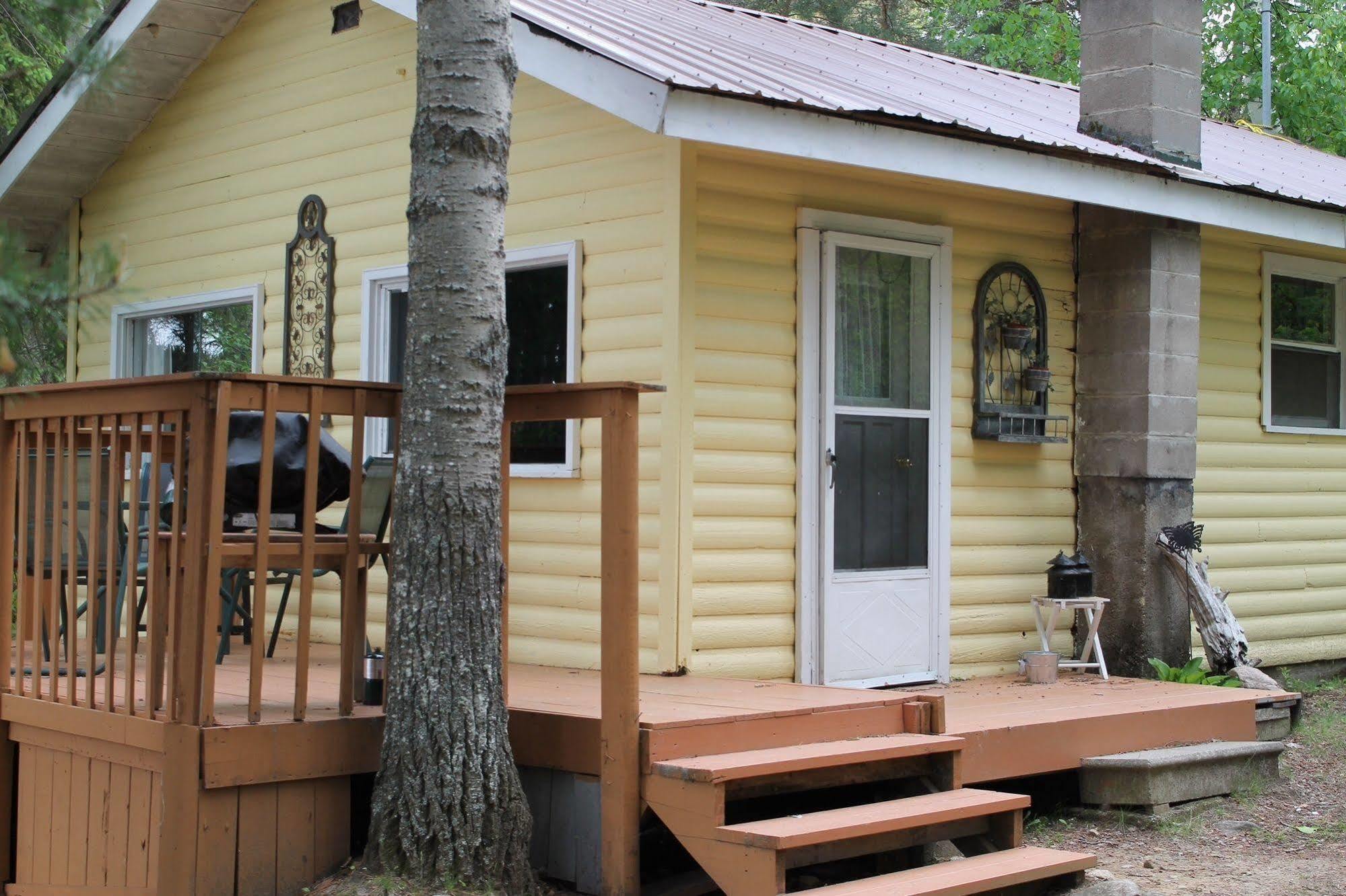 Algonquin'S Edge Resort Madawaska Ngoại thất bức ảnh